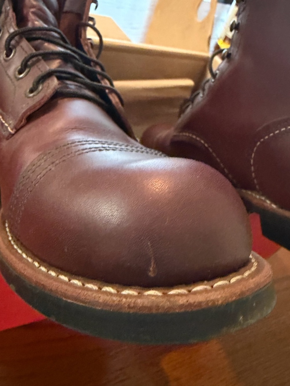 Red Wing 8119 Iron Ranger in Mesa Oxblood Leather 10D EUC - Picture 9 of 10